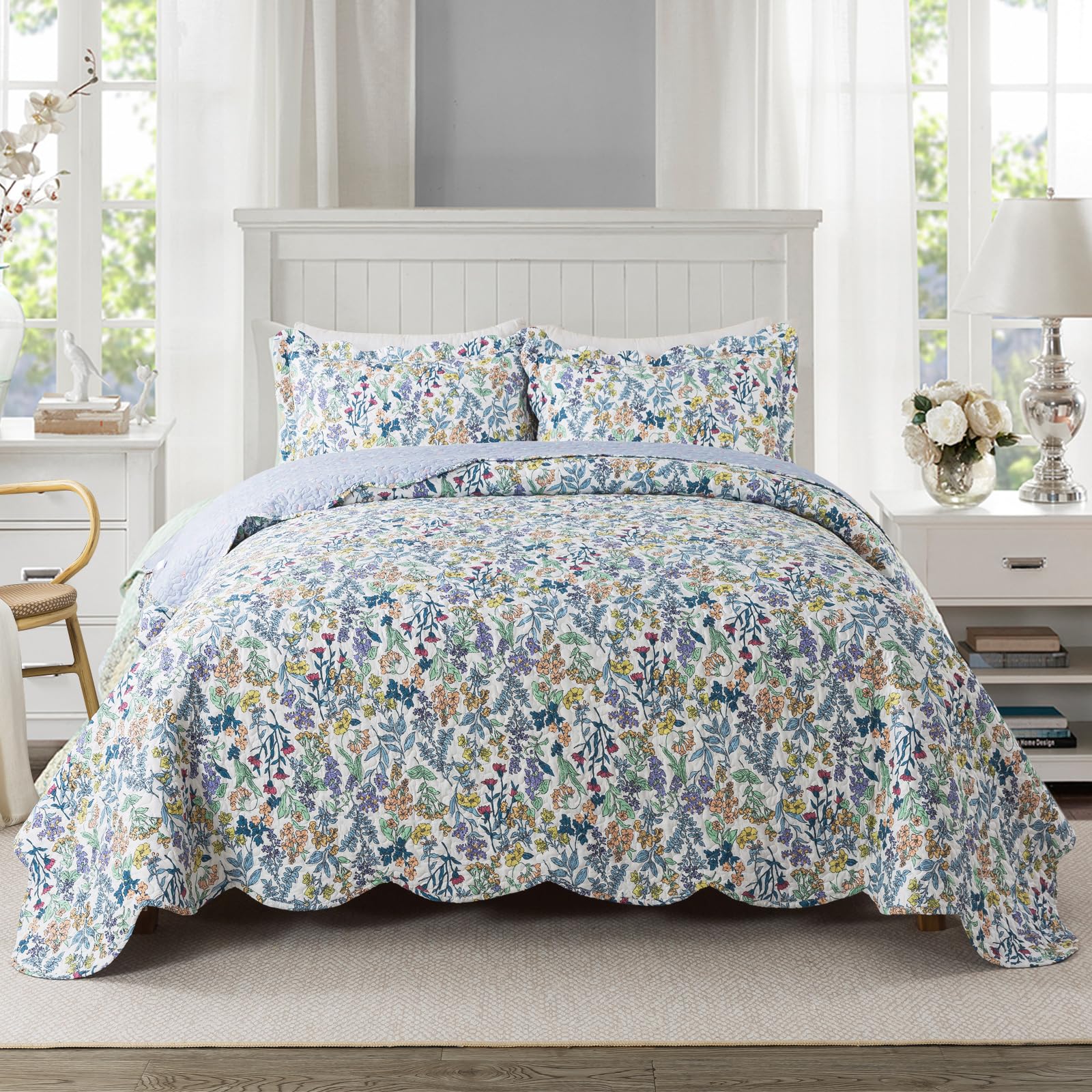 Photo 1 of Travan 3-Piece Quilt Set Quilted Bedspread Lightweight Coverlet Set Garden Style Floral Printed Oversized Quilted Bedding Set for All Season, Secret Garden, King Size