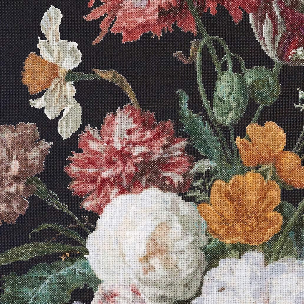 Thea Gouverneur, Counted Cross Stitch Kit, Still Life with Flowers in a Glass Vase, Aida Black, 18 Count, for Adults - Image 3