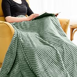 Vessia Flannel Fleece Throw Blanket for
