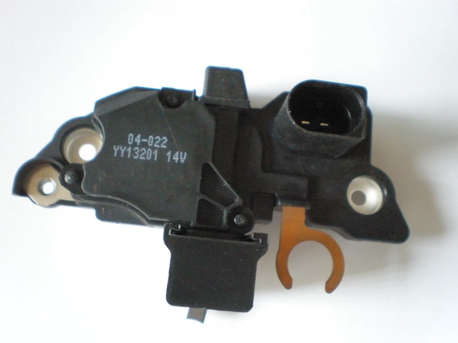 Amazon Com New Alternator Voltage Regulator F 00m 145 200 F 00m