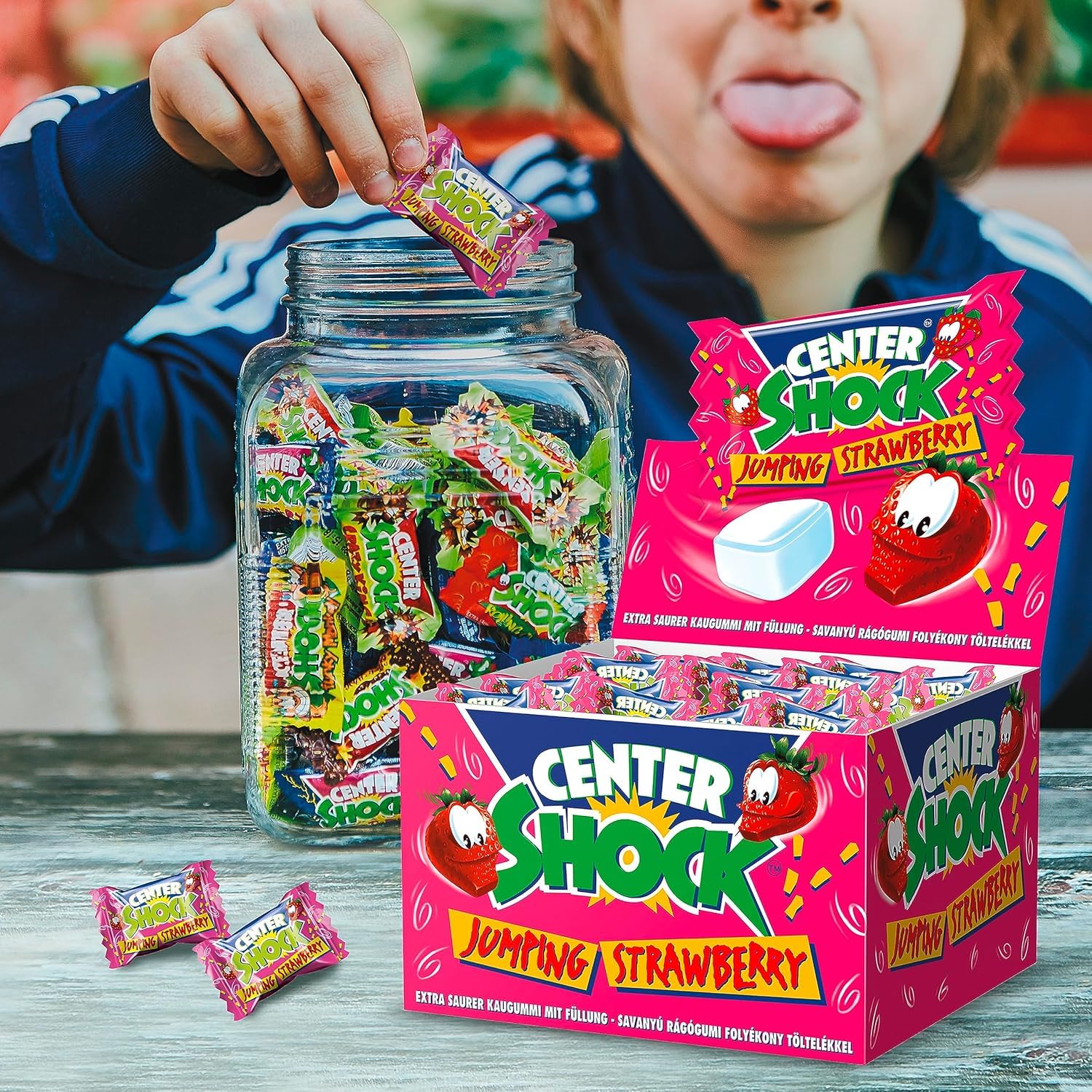 Center Shock Jumping Strawberry, Box mit 100 Kaugummis, extra-sauer mit Erdbeer-Geschmack, geeignet für Geburtstag, Pinata, Partys, Weihnachten und Halloween, 400g 4