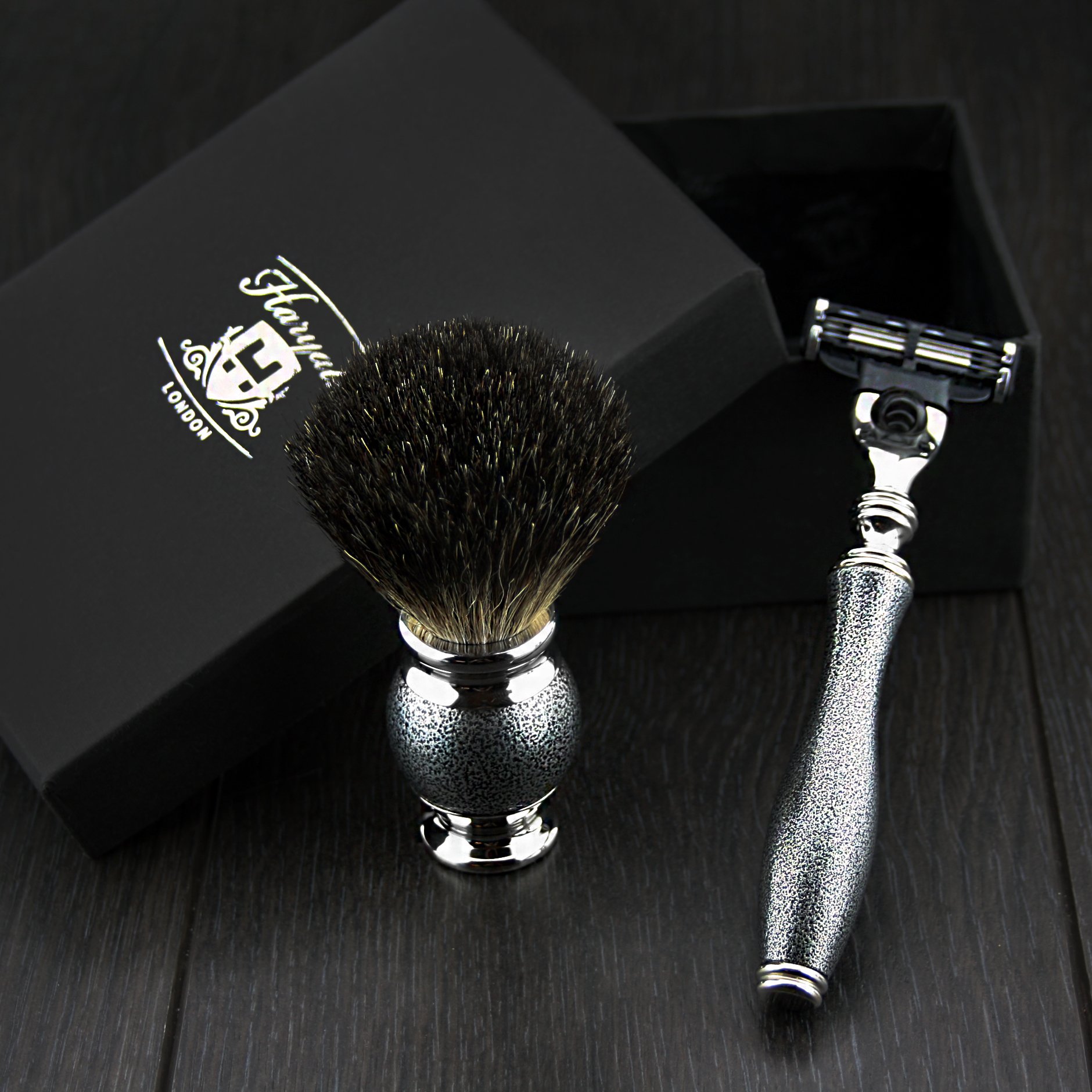 Haryali 2 Pcs Men's Shaving Set in Sliver Antique Handle Comes with Black Badger Hair Brush & 3 Edge Razor Perfect Kit