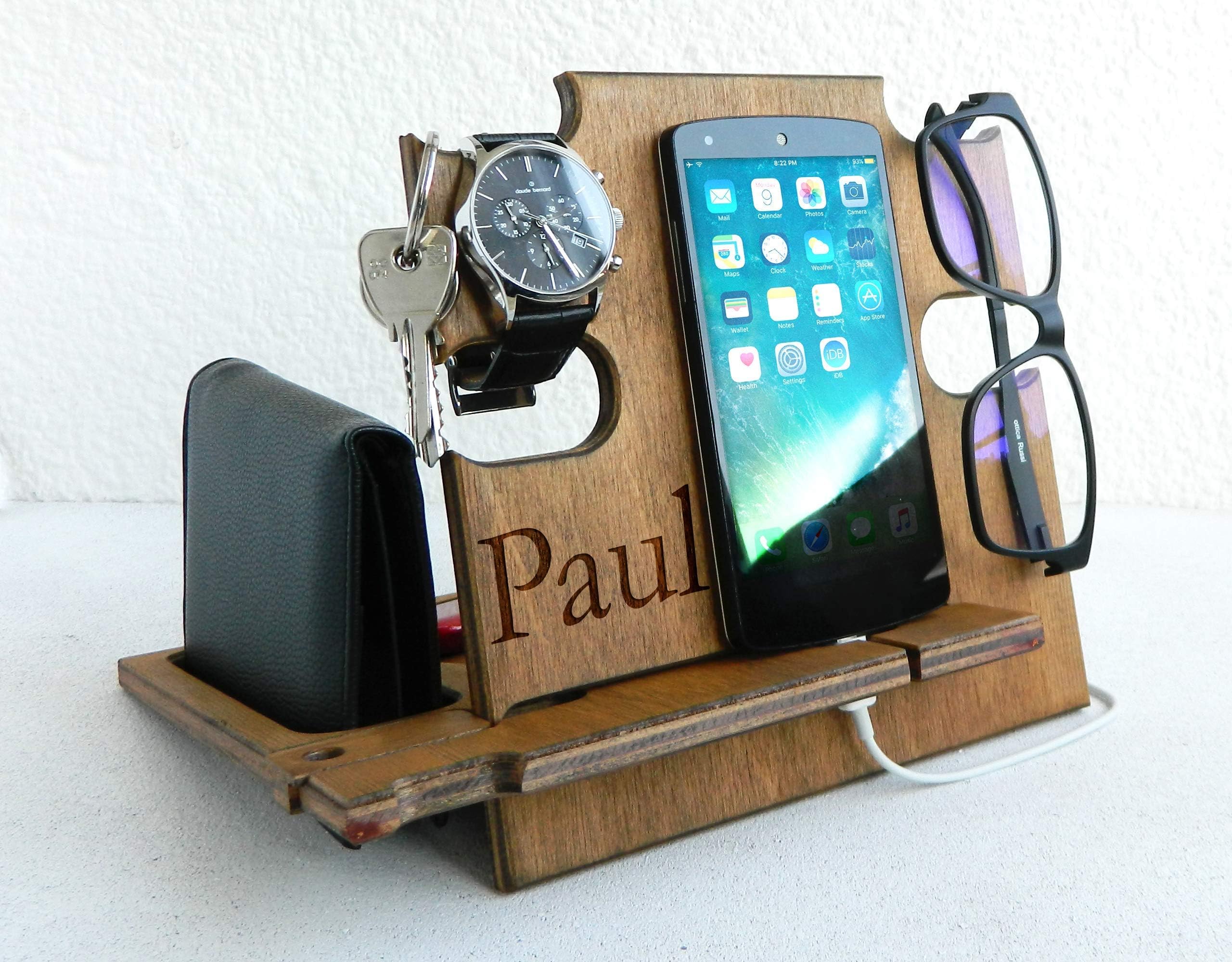 Personalized Docking Station for man (DEEP BEIGE, FONT STYLE 1)