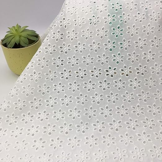 Amazon 生地 布 綿100 白い綿布生地 透かし雕り 刺繍生地 おしゃれ ハンドメイド 材料 衣装 ドレス ワンピース カーテン Diy 手芸 手作り 縫製用 幅130cm 長さ1m 2m 布 生地 通販 Amazon 生地 布 綿100 白い綿布生地 透かし雕り 刺繍生地 おしゃれ ハンドメイド 材料 衣装 ドレス ワンピース カーテン Diy 手芸 手作り 縫製用 幅130cm 長さ1m 2m 布 生地 通販