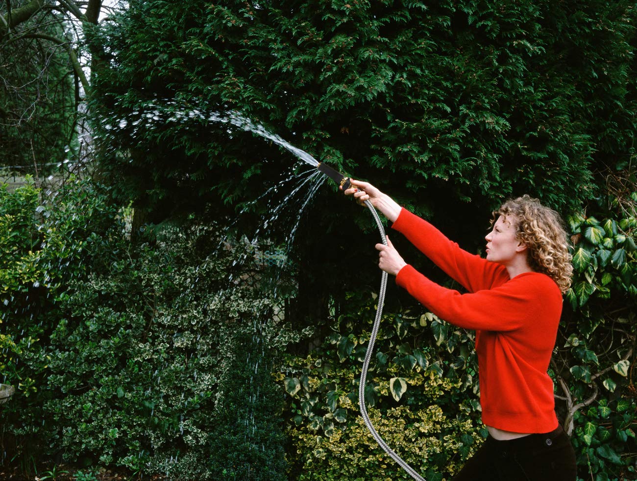 Rosy Earth Expandable Metal Garden Hose 75 FT - 304 Stainless Steel Water Hose 75 FT - Heavy Duty non Kinking Flexible Garden Hose, no Bite