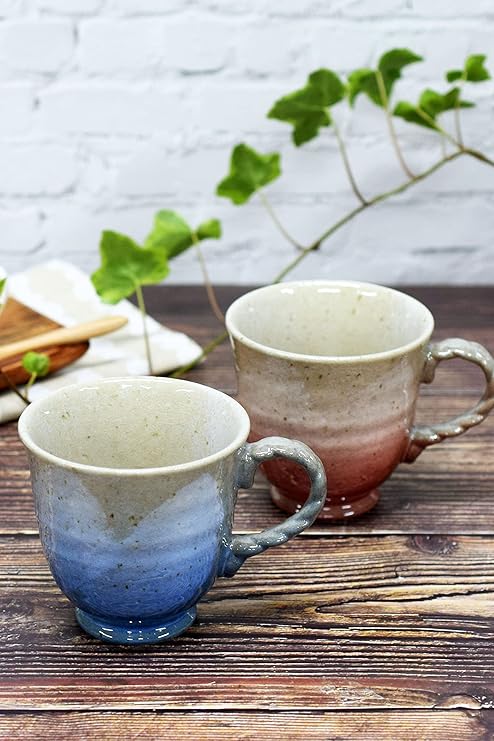 Amazon Co Jp 九谷焼 ペア マグカップ 釉彩 陶器 おしゃれ 食器 日本製 ブランド ホーム キッチン