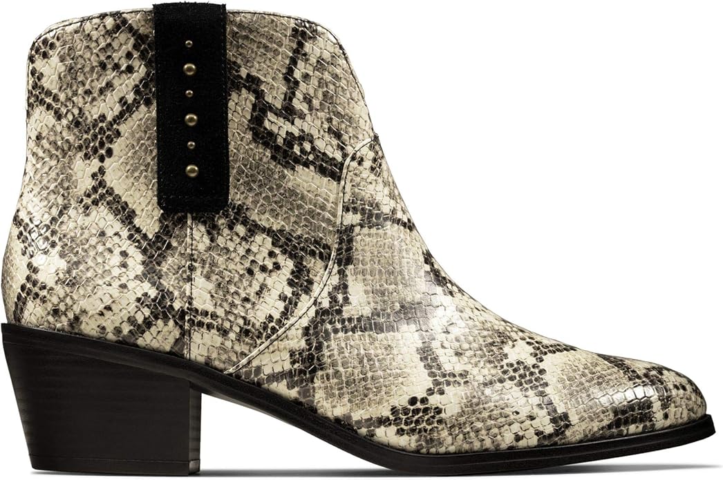 clarks breccan valley