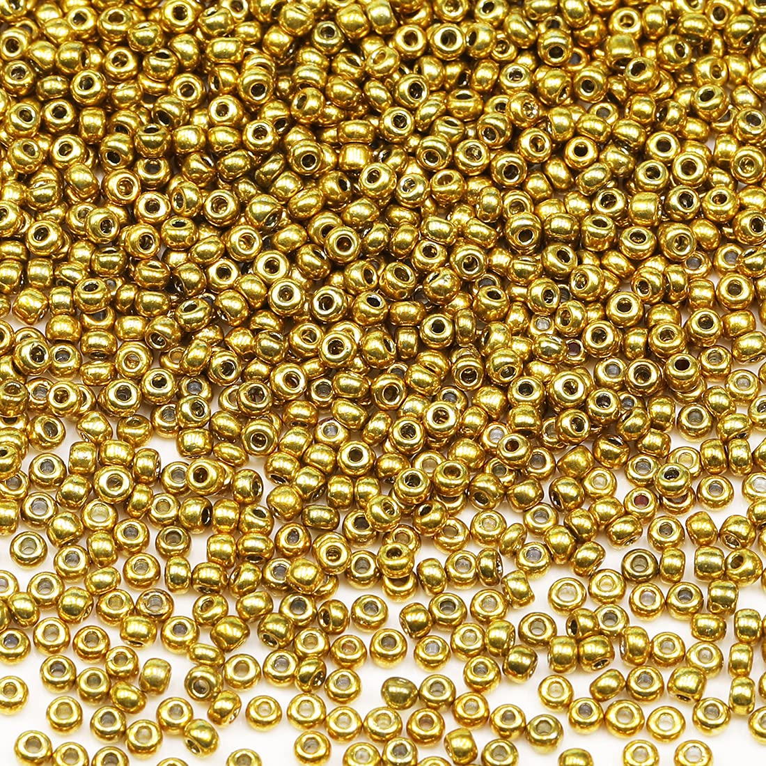 Bala&Fillic Golden Color 3mm Seed Beads About 3600pcs/100Grams in Bag, 8/0 Glass Craft Beads for Making Bracelet Necklace Earring(Golden) — image 1