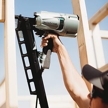 Metabo HPT NR83A5(S)M featured image 3