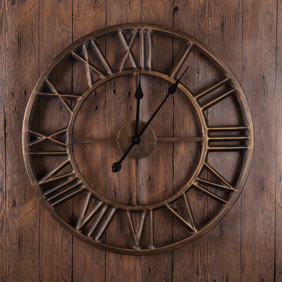 CHLWW Creative Simple Personality Retro Bronze Imitation Metal Roman Digital Decoration Mute Wall Clock