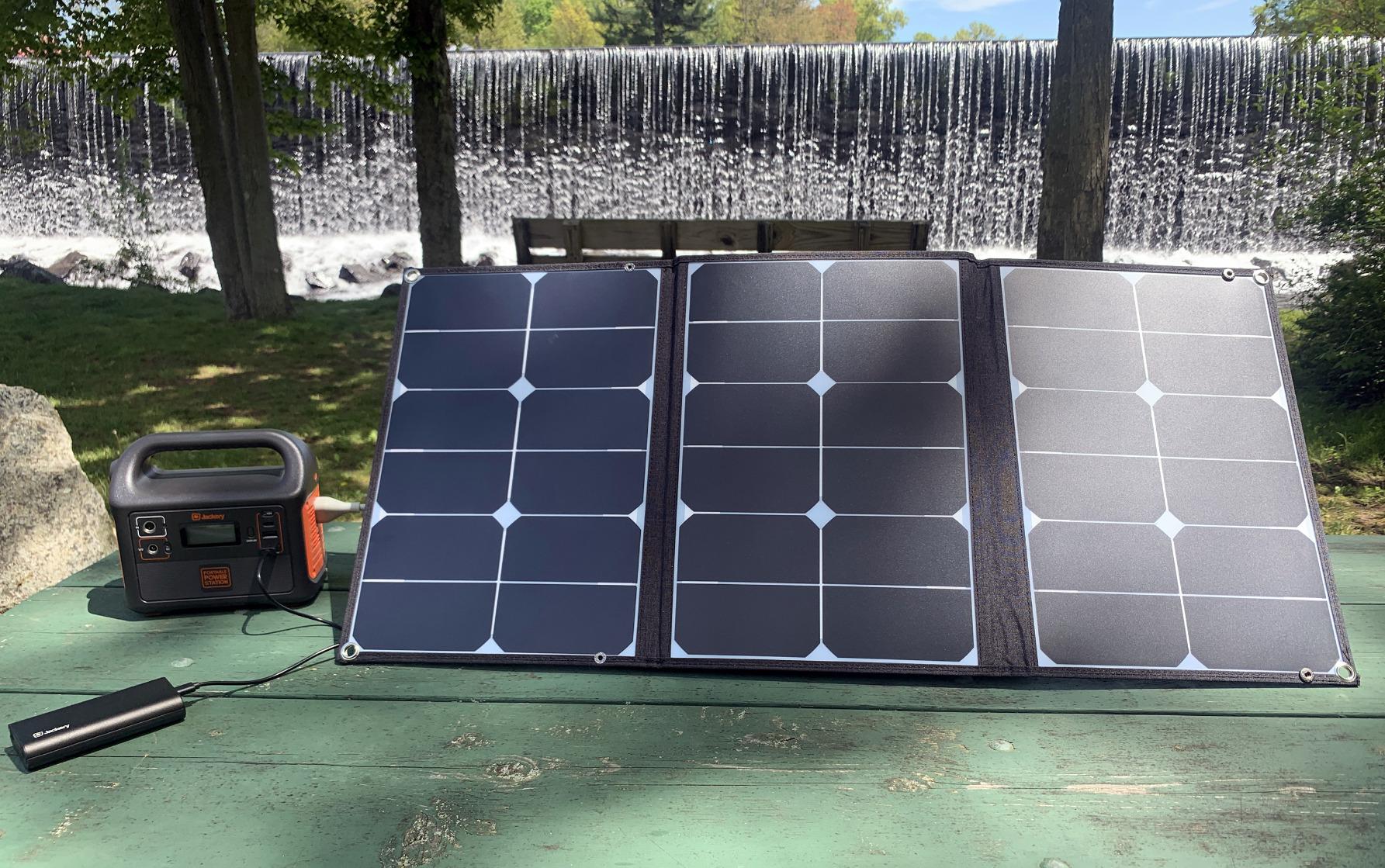 Jackery SolarSaga 60W Solar Panel for Explorer 160/240/500 and HLS290