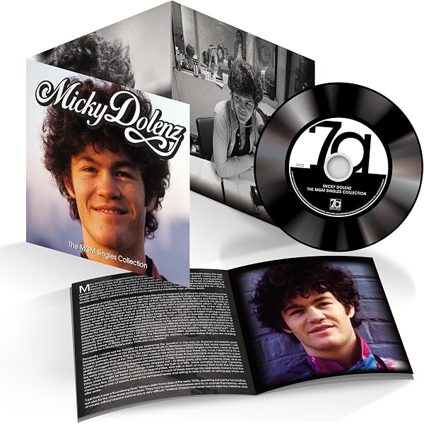 Amazon.com: Sings Nesmith: CDs & Vinyl