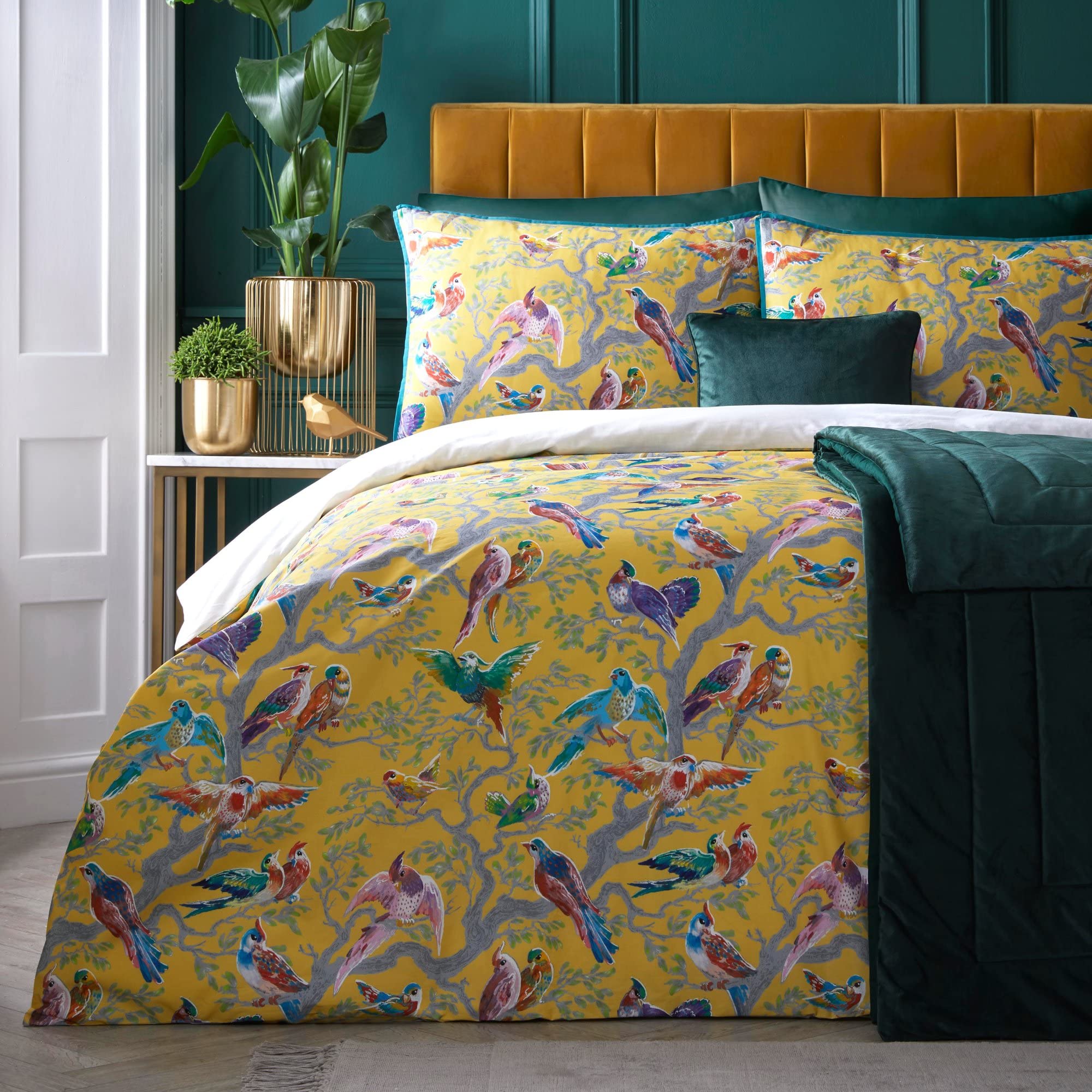 Laurence Llewelyn-Bowen - Yellow Birds Duvet Cover - Double Bedding Size (200 x 200cm) - Soft 100% Cotton Sateen - 2 Pillowcases - 200 Thread Count - Luxury Bedding - Bird Duvet Cover in Yellow — image 1