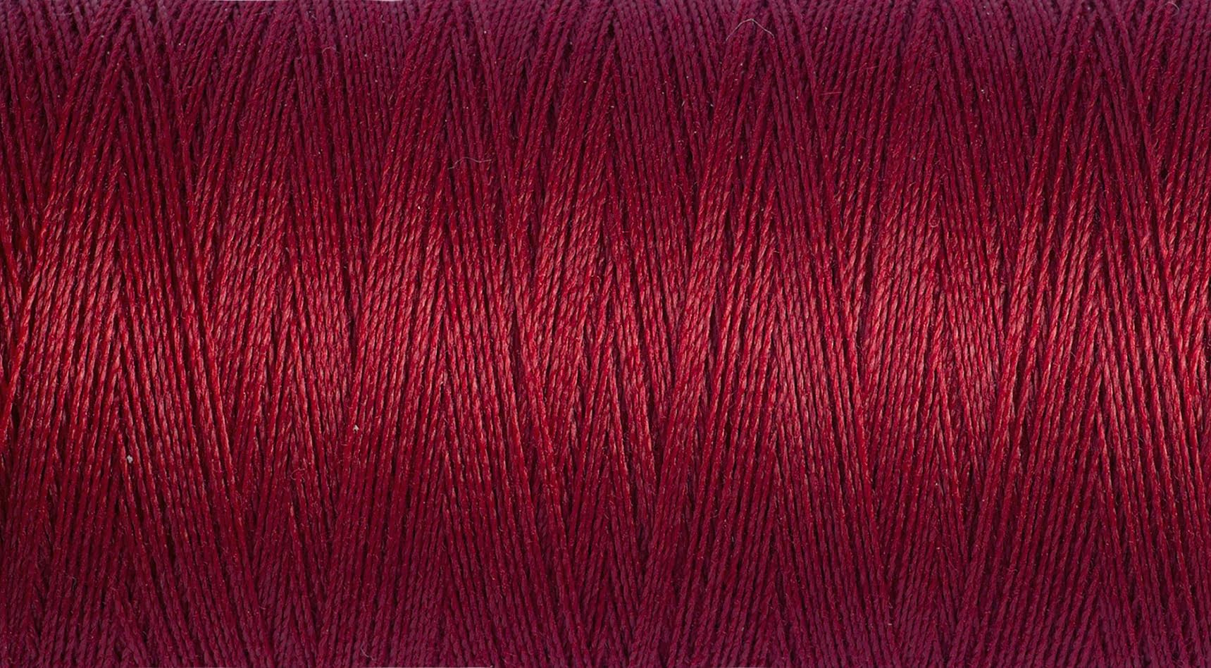 Gutermann Sew All Polyester Thread, Dark Red (0367), 250 Mtr, 5.5 x 2.7 x 2.7 cm