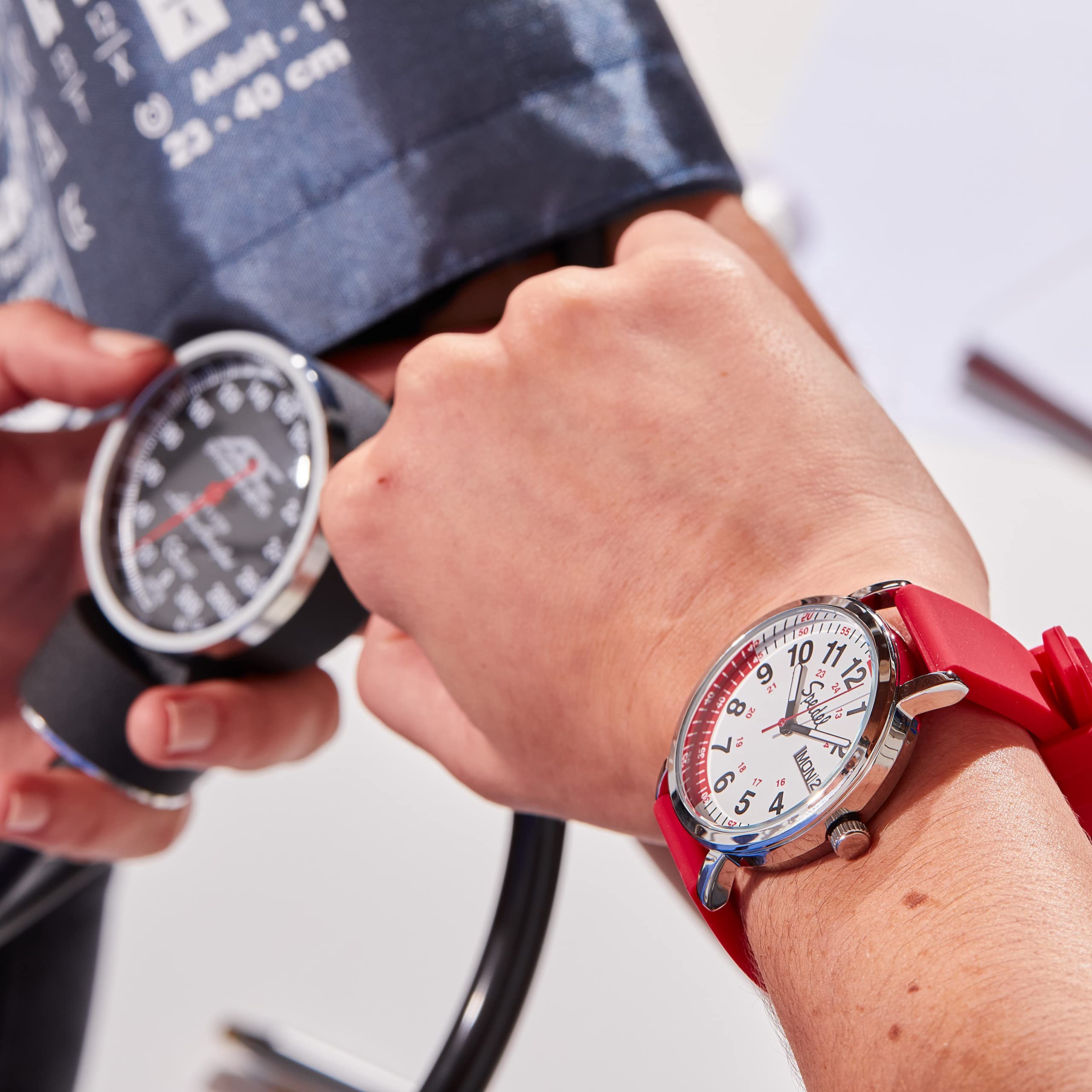 Scrub Watch™ Pulsometer 30 V2 Pulse Shade Quadrants Nurse Doctors Medical Professionals Students Men Women Unisex Easy Read Dial Military Time Second Hand Silicone Band Water Resistant