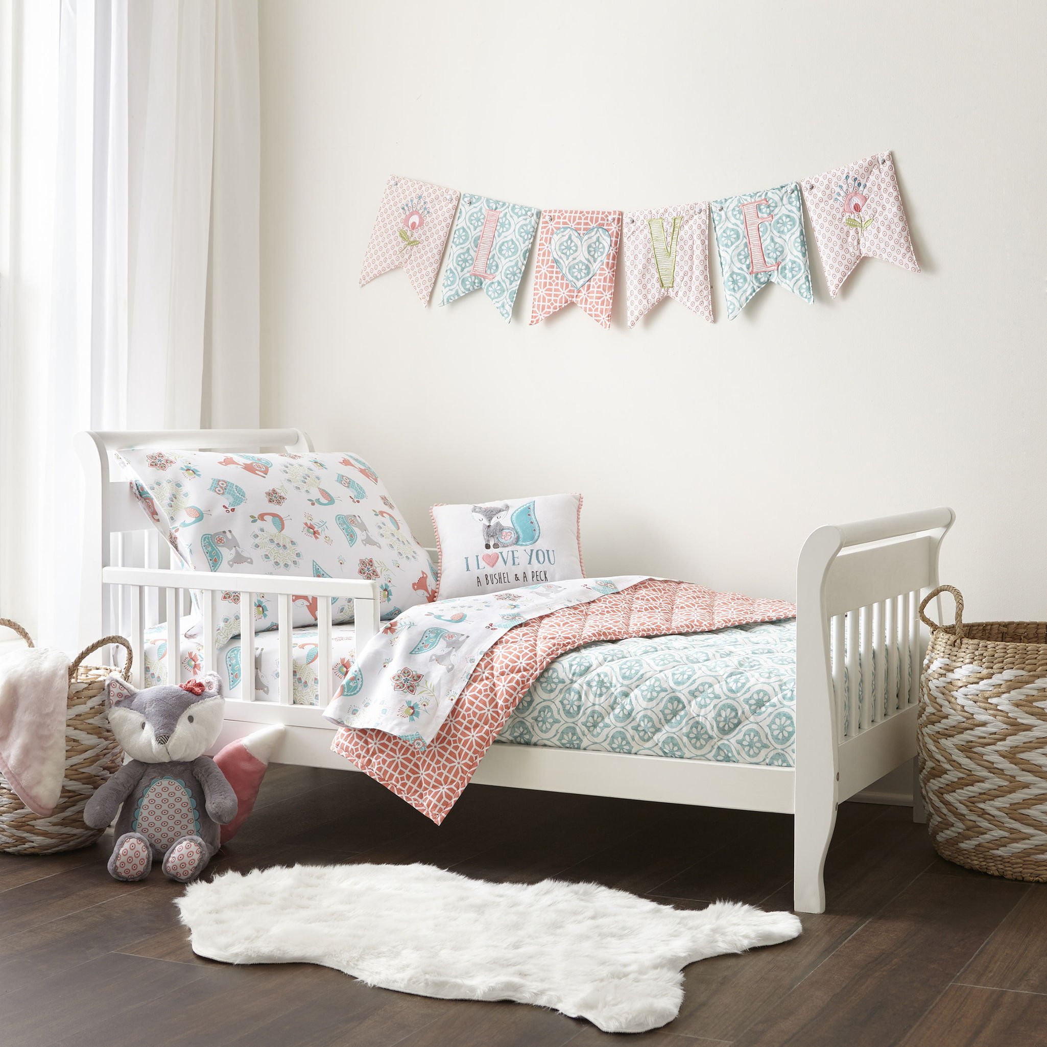 fiona crib set