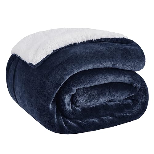 Bedsure Sherpa Fleece Throw Blanket - Fluffy Microfiber Solid Blankets for Bed and Couch Travel/Single Size, Navy Blue, 130x150cm