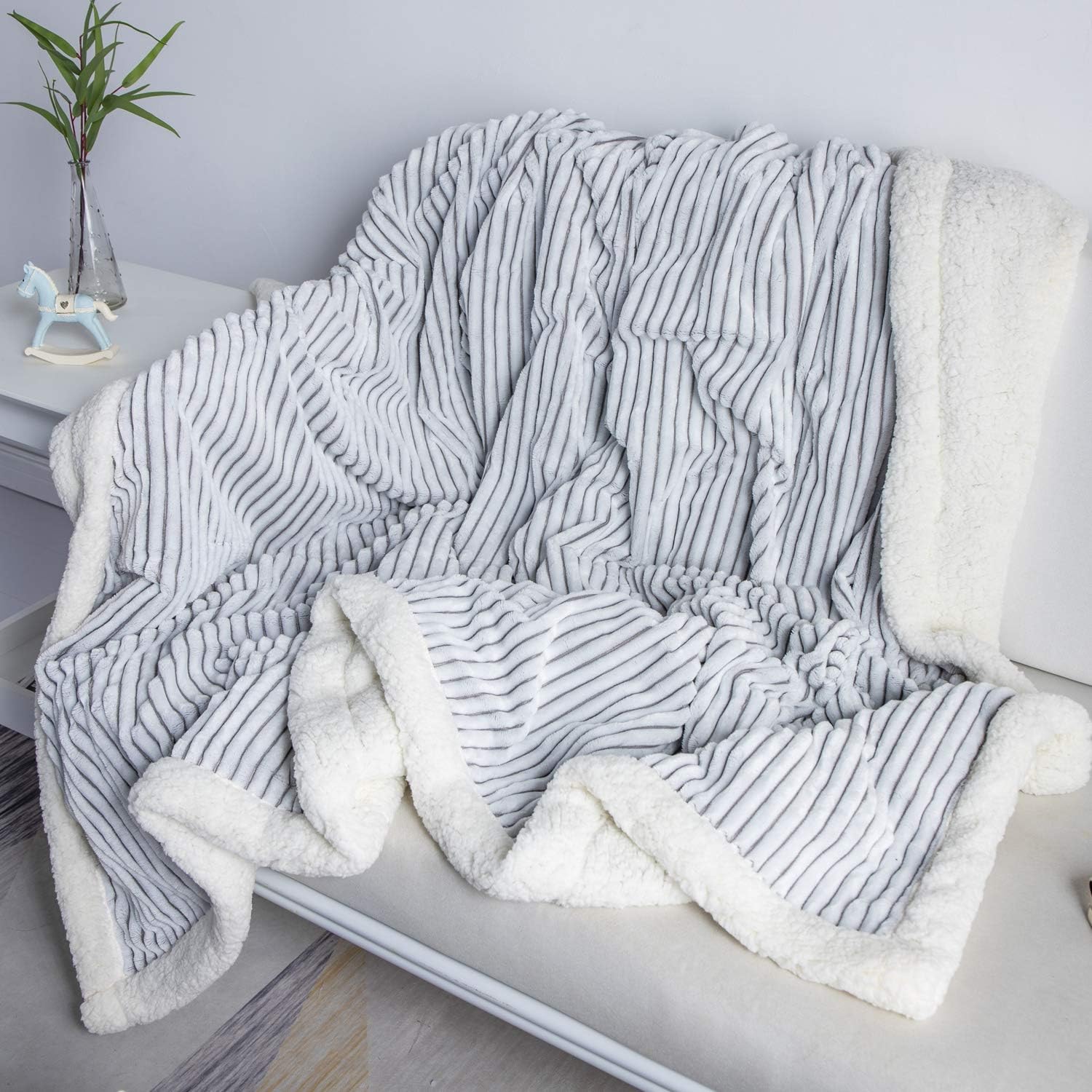DISSA Sherpa Fleece Blanket Throw Blanket Soft Blanket Plush Fluffy Blanket Warm Cozy with Grey and White Strip Perfect Throw for All Seasons for Couch Bed Sofa (Grey, 51" x63''): Home & Kitchen