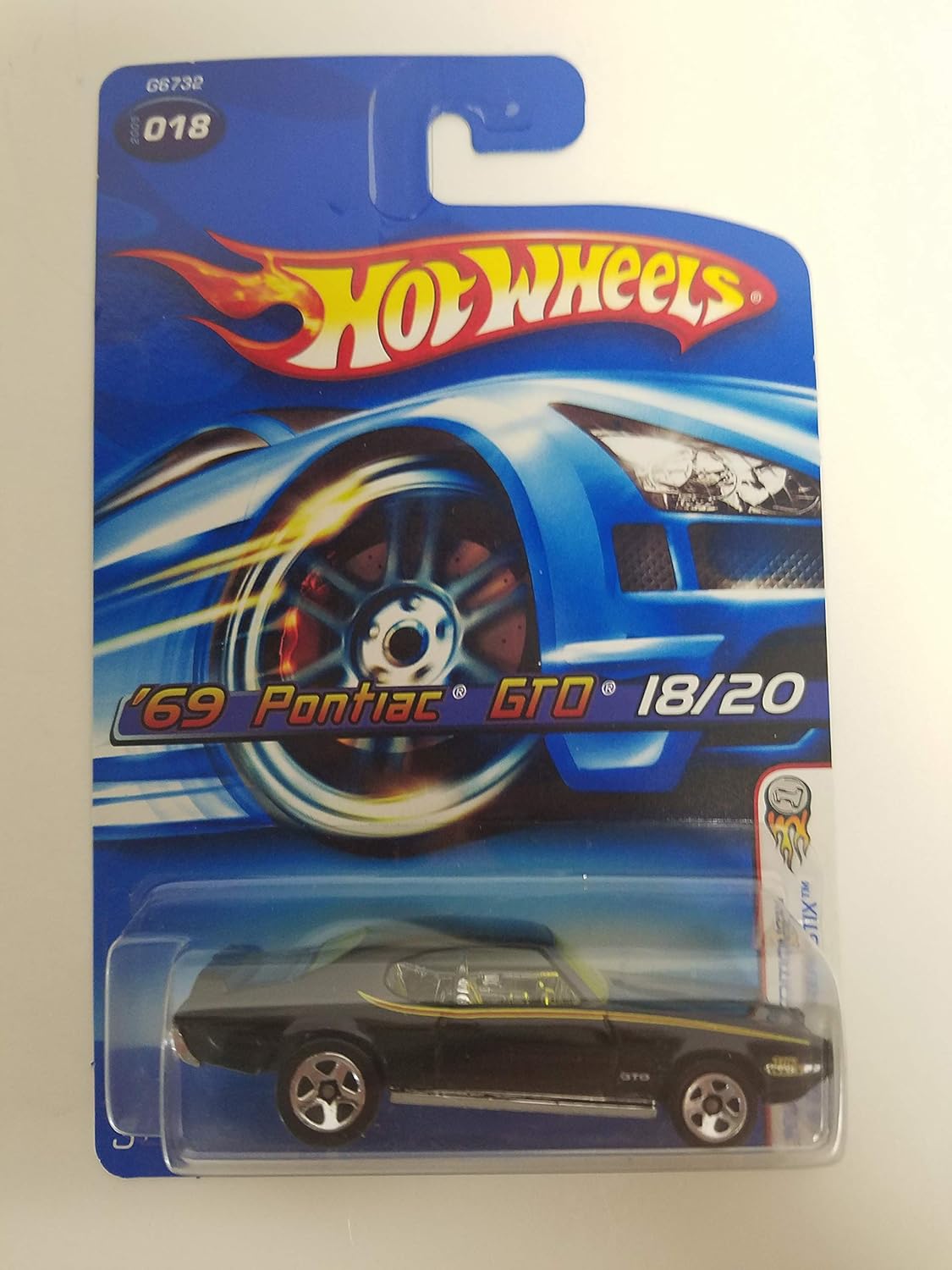 2005 pontiac gto diecast model