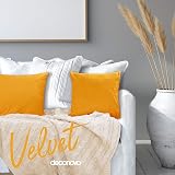 Deconovo Set of 2 Velvet Cushion Covers 50x50 cm Gold Yellow with Invisible view 3