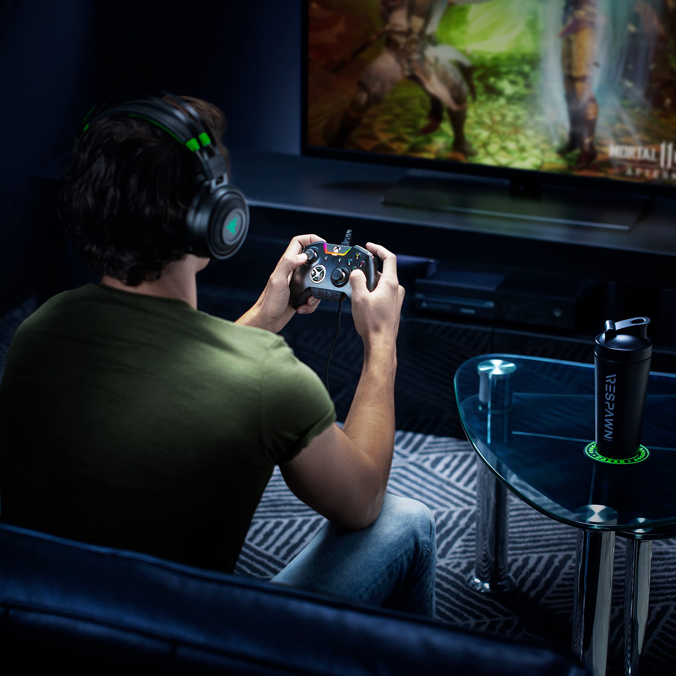 Razer Nari Ultimate Wireless 7.1 Surround Sound Gaming Headset: HyperSense Haptic Feedback - Auto-Adjust Headband - Retractable Mic – for Xbox Series X & S, Xbox One - Black/Green