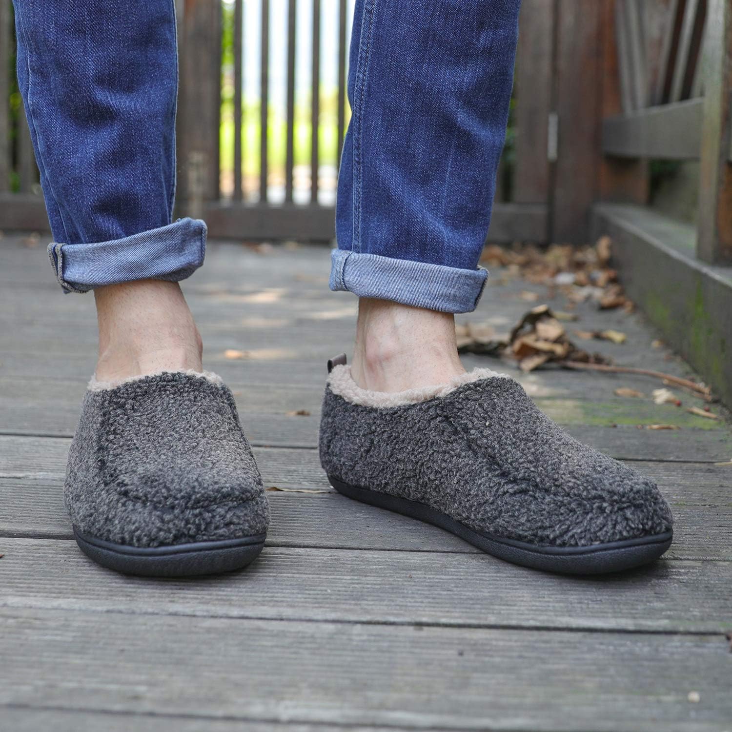  | RockDove Men's Nomad Slipper with Memory Foam | Slippers