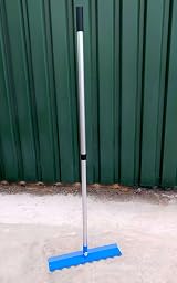Indoor Outdoors MegaMaxx Heavy Duty Concrete Rake - Adjustable Handle view 2