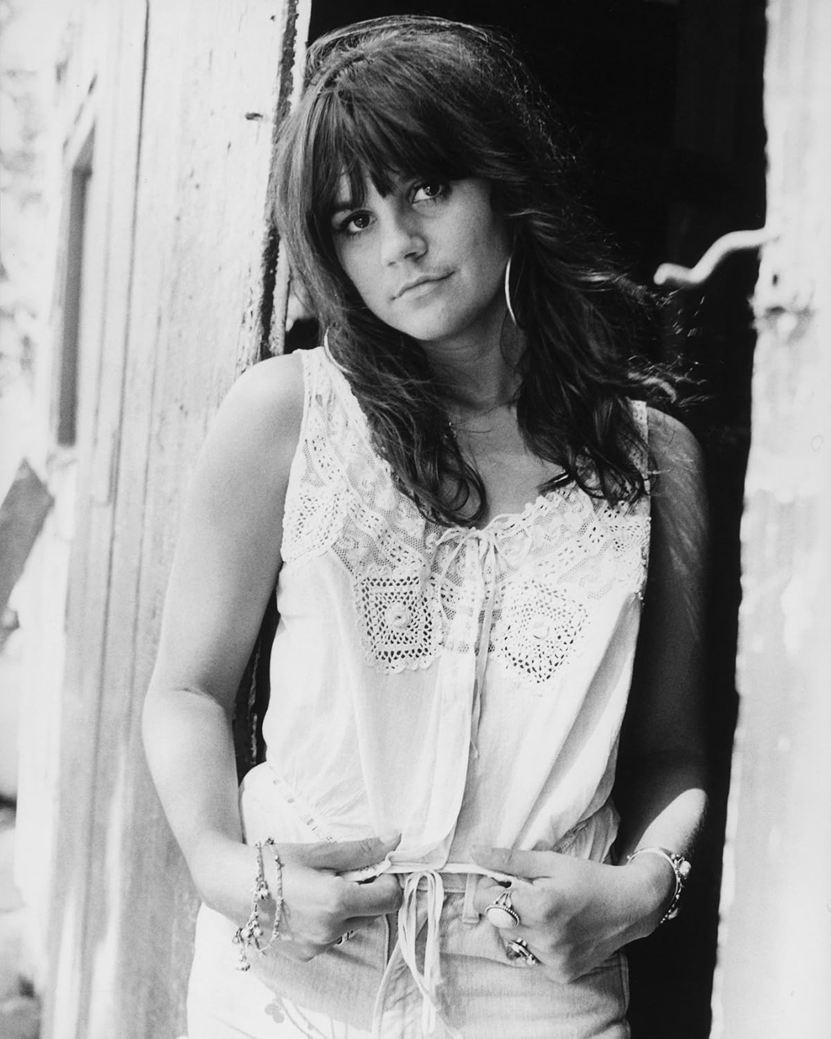 Photographs - Linda Ronstadt 8 x 10 / 8x10 Glossy Photo Picture Image #2