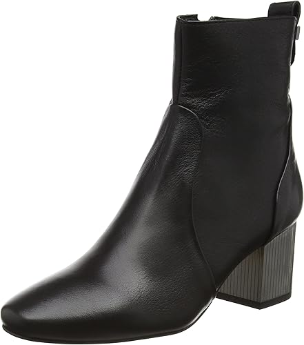 carvela strudel boots