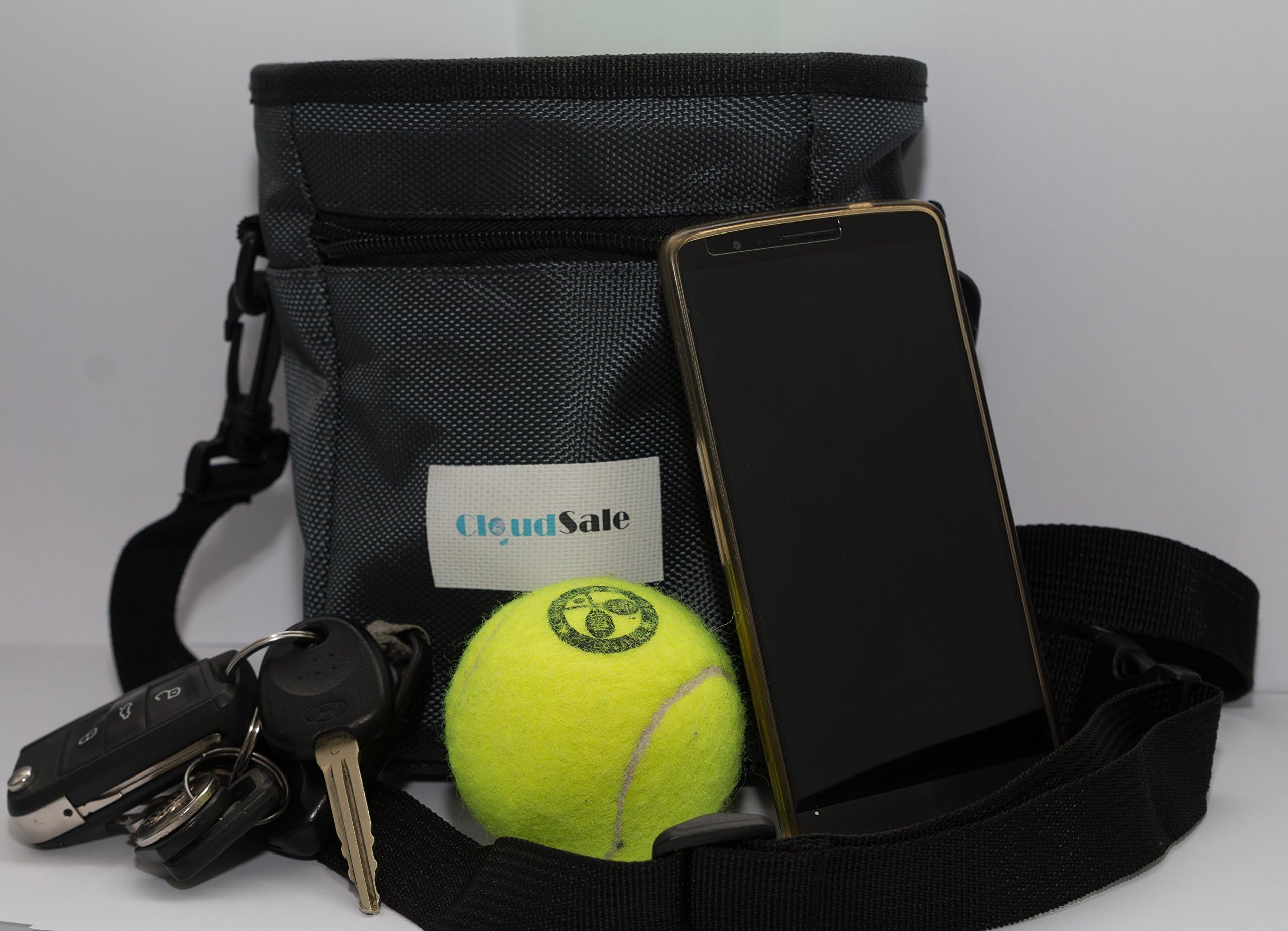 CloudSale Dog Training Pouch- Carry Your Mobile, Keys, Waste Bags, Dog Treats & Toys- Adjustable Waist Belt. Fits All Of Your Stuff- Enjoy The Walks With Your Dog Without Hassle- Bonus Included!