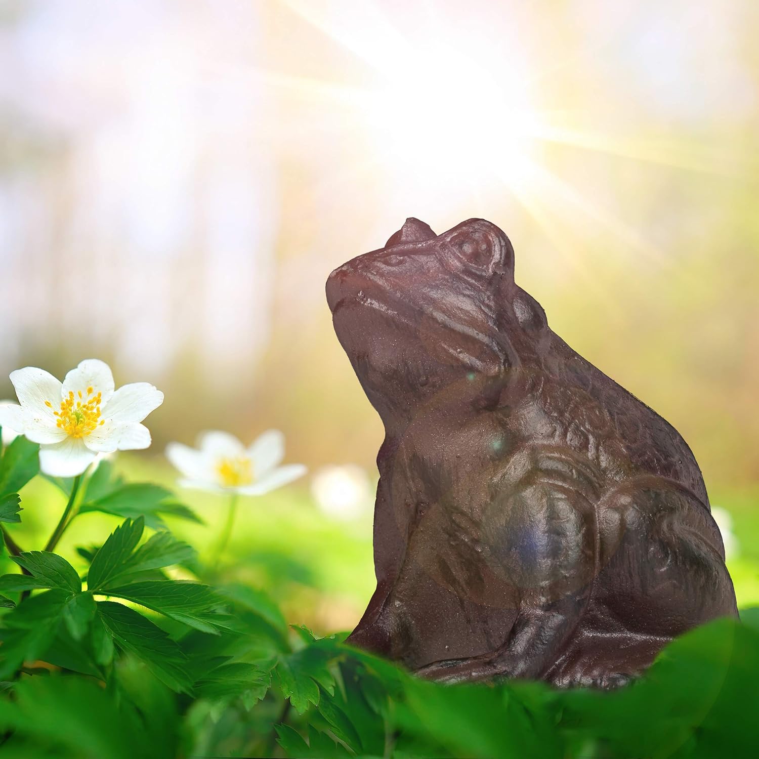 Relaxdays Frog Ornament Garden, Cast Iron, Weatherproof, Funny, Antique Design, for Patio Balcony, Terrace, Brown,Pack of 1,10028977 - Image 3