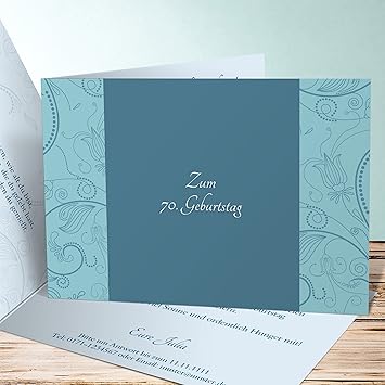 Einladungen Zum 70 Ten Geburtstag Card De Luxe Mit Foto 70 10 Karten Horizontale Klappkarte 148x105 Inkl Weisse Umschlage Blau Amazon De Kuche Haushalt