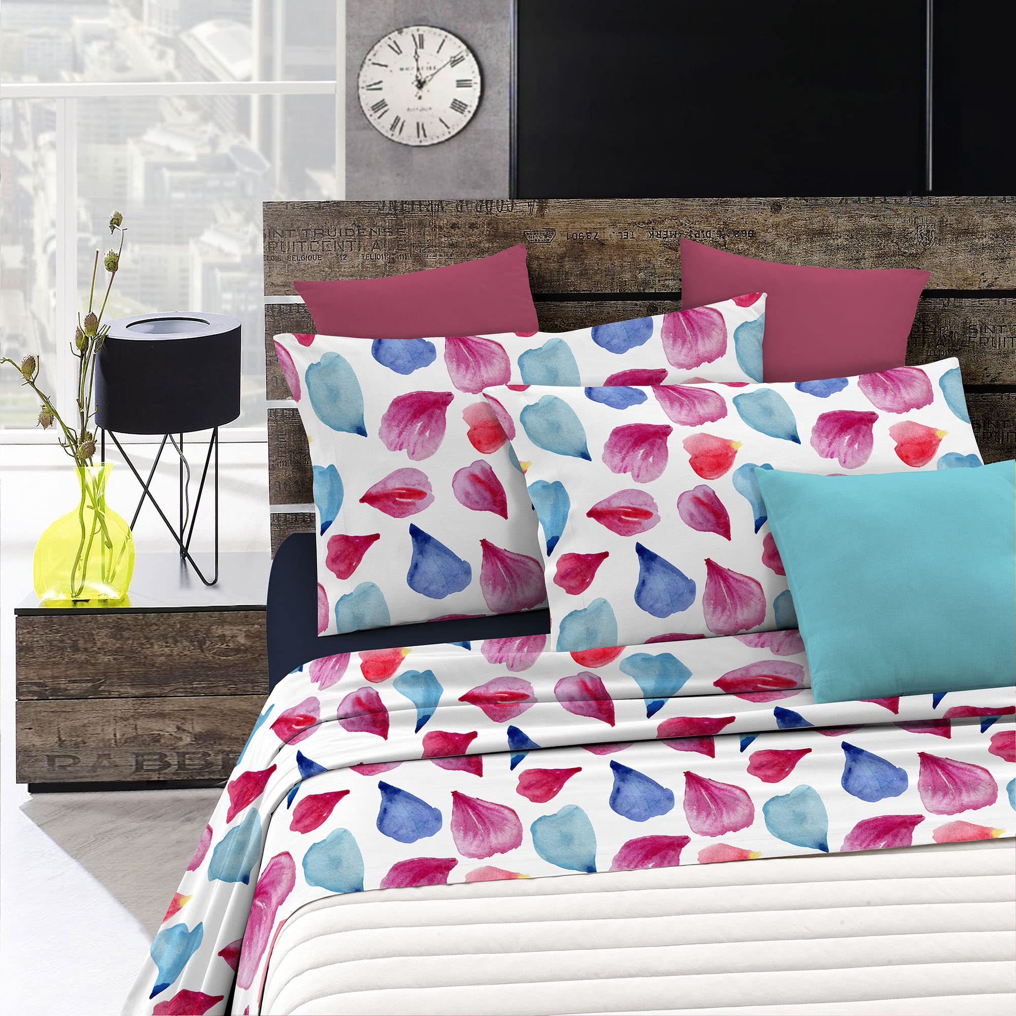 Fantasy bed sheet set in printed microfiber