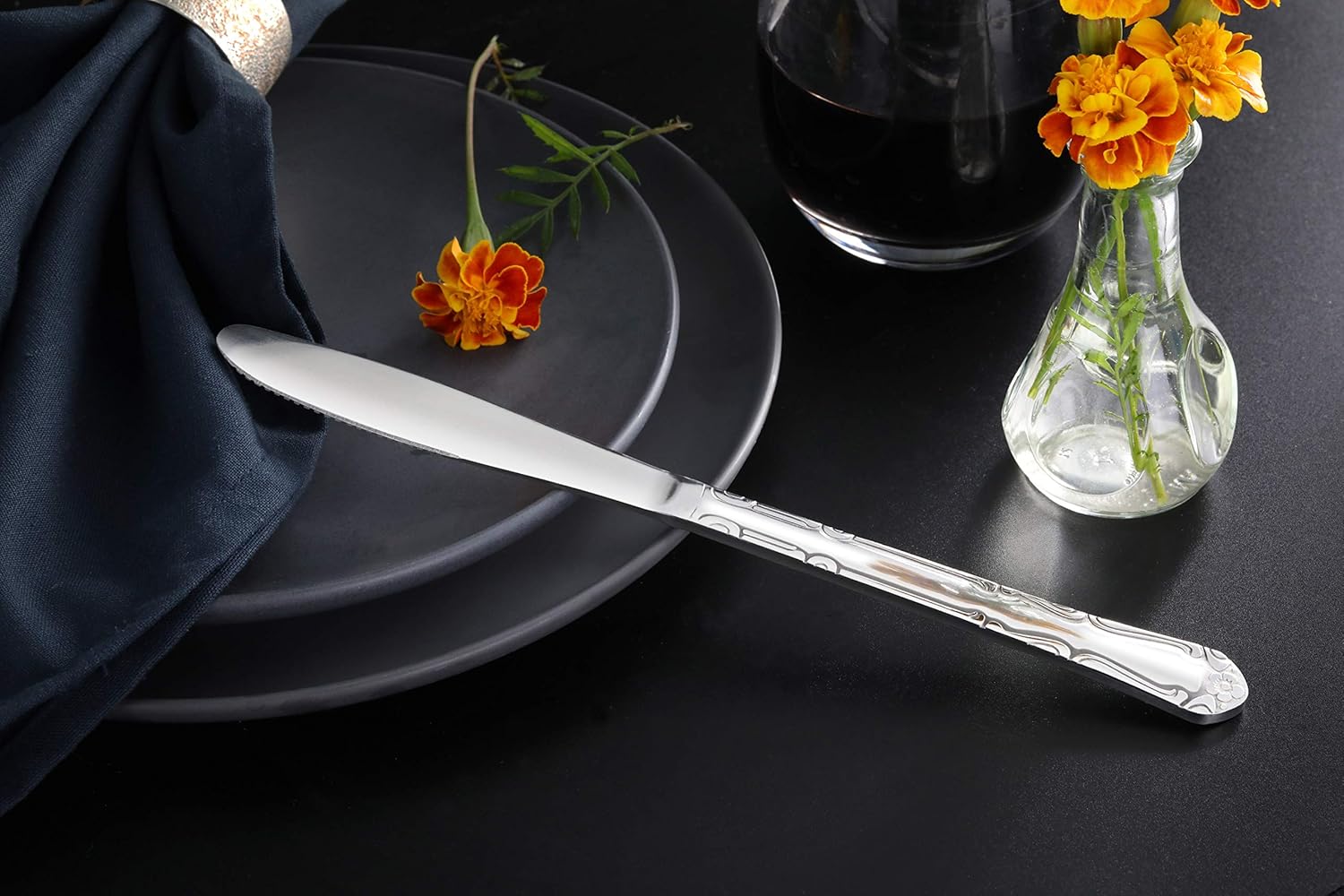 New Star Foodservice 58628 Rose Pattern, 18/0 Stainless Steel, Dinner Knife, 8.5-Inch, Set of 12: Kitchen & Dining