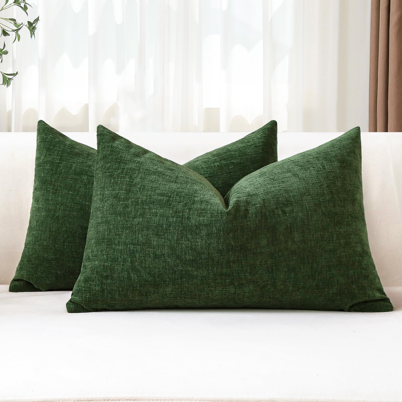 JOTOM Set of 2 Cushion Covers 30x50 cm Soft Chenille Green Decorative Throw Pillow Covers 12x20 Inch Lumbar Cushion Case Solid Pillowcases for Couch Sofa Living Room Bed Home Decor (Green)