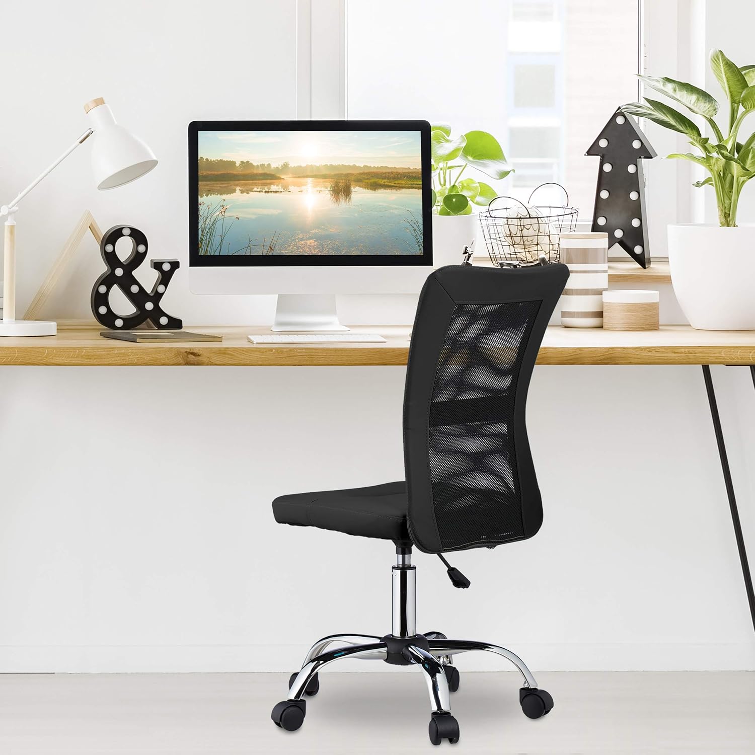 Amazon De Relaxdays Burostuhl Hohenverstellbarer Drehstuhl Ergonomisch Bequem 90 Kg Belastbar