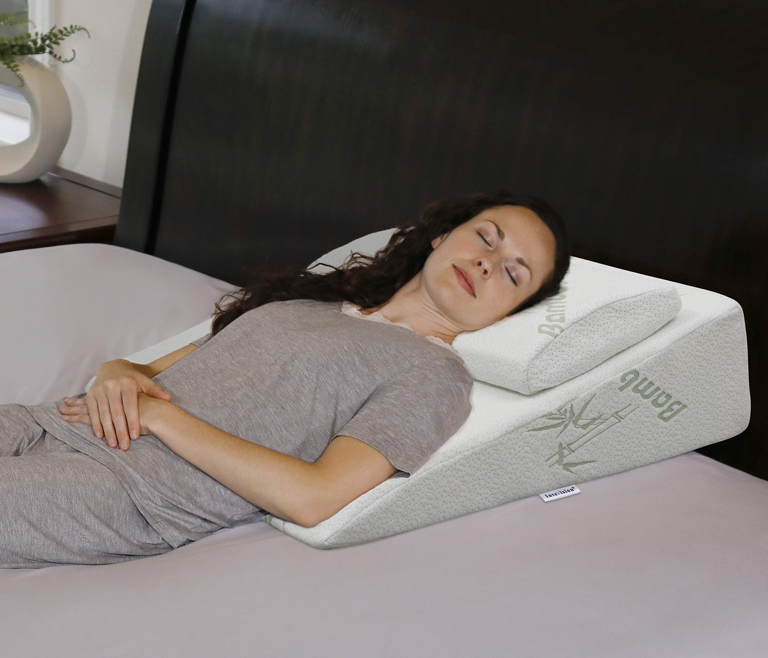 InteVision Foam Bed Wedge Pillow (26