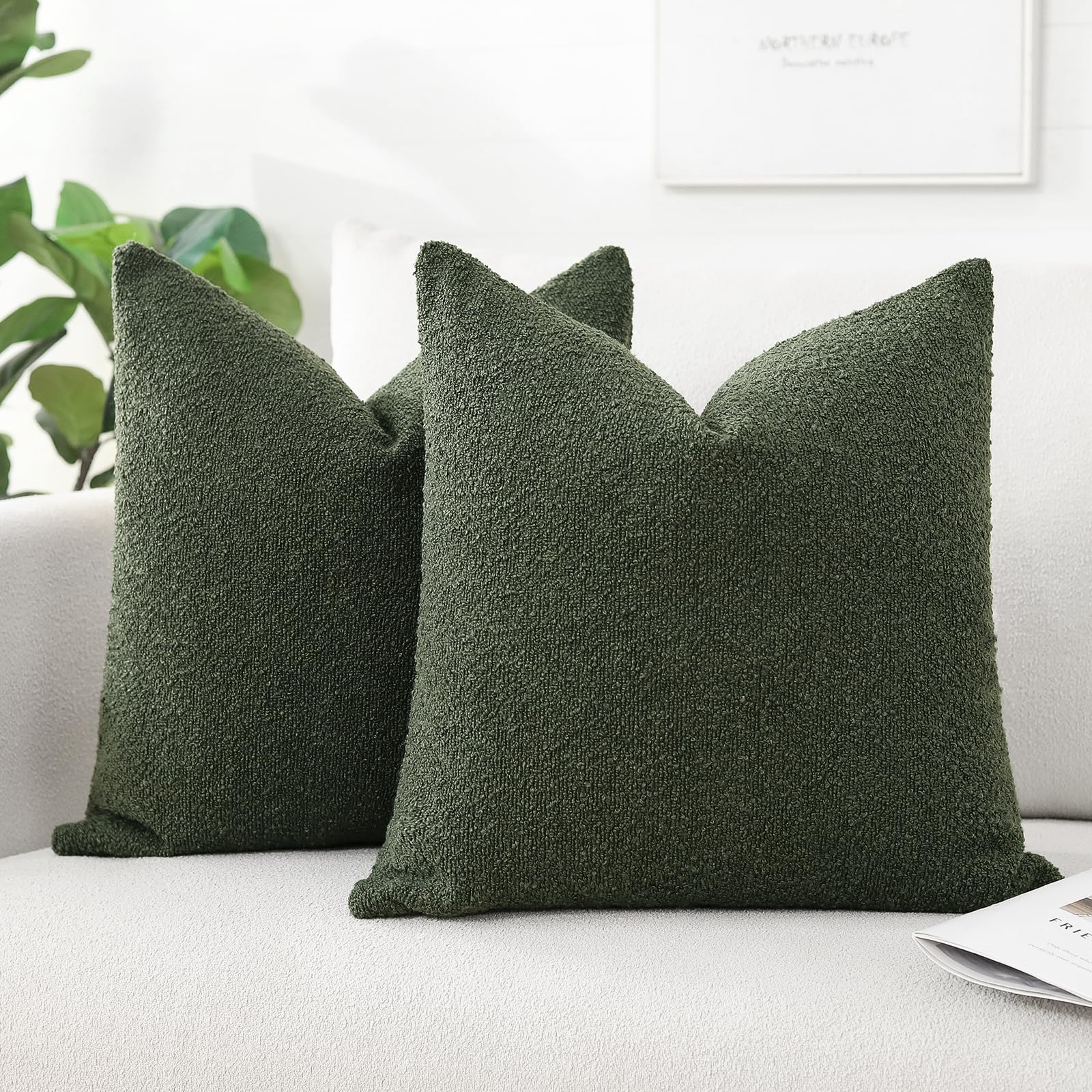 Artscope Pack of 2 Textured Boucle Cushion Covers Square Pillow Cases Cozy Soft Decorative Couch Pillow Covers for Chair Sofa Bedroom Living Room Home Decor 45x45cm, Forest Green