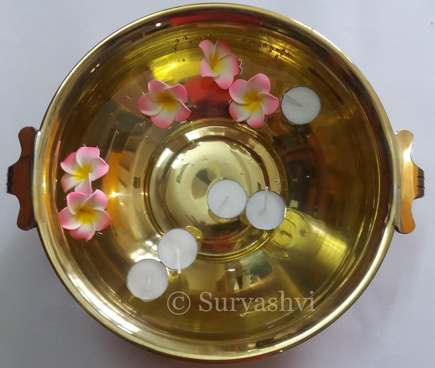 Buy Suryashvi Brass Traditional Bowl Urli Uruli For Diwali Festival Decor Gold 12 Inch Diameter Online At Low Prices In India Amazon In