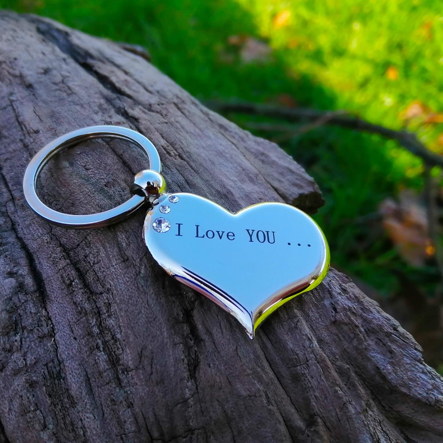 LT I Love You to the Moon and Back Metal Keyring - Romantic Valentine's Gift for Her or Anniversary Present for Wife and Girlfriend - Image 3