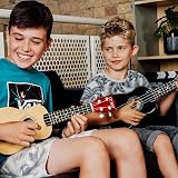 3rd Avenue Soprano Ukulele 21 Inch Beginner Pack Bundle Natural view 6