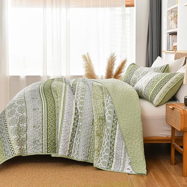 WONGS BEDDING BOHO QUILT SET QUEEN SIZE, SAGE GREEN BOHEMIAN 3 PIECES QUILT SETS, LIGHTWEIGHT BEDSPREAD COVERLET BEDDING SET FOR ALL SEASON (96″X90″)