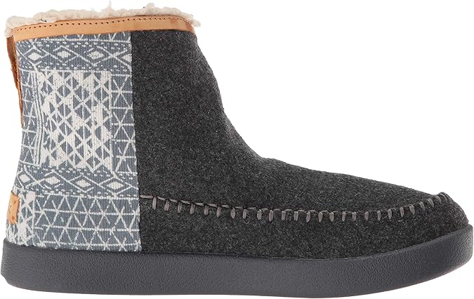 sanuk ankle boots