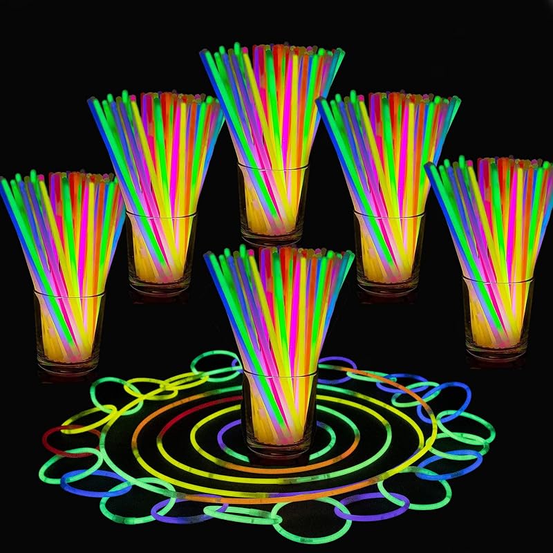 SHATCHI Glow Sticks 200Pcs 20cm Neon Party Bracelets Necklaces Connectors