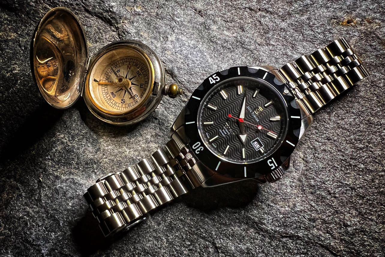 JT JACK TURNER EST. 1972 Limited Edition Swiss Automatic Sporty Dive Watch for Men