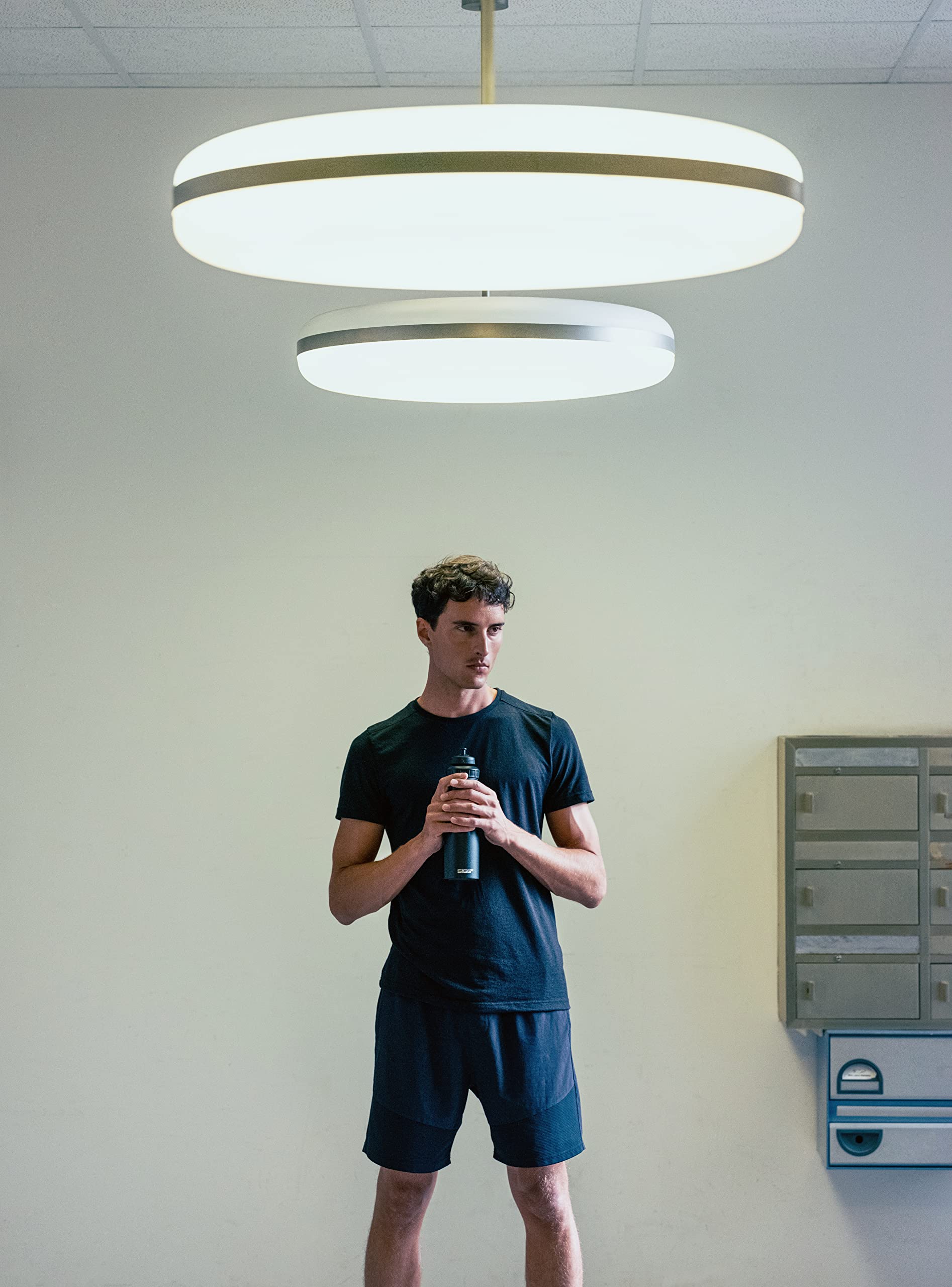 SIGG - Alu Fahrrad Trinkflasche - WMB Sports Black Touch - Mit 3-Stufen-Sportverschluss - Klimaneutral Zertifiziert - Auslaufsicher - Federleicht - BPA-frei - Sport & Fahrrad Zubehör - Schwarz - 0,75L