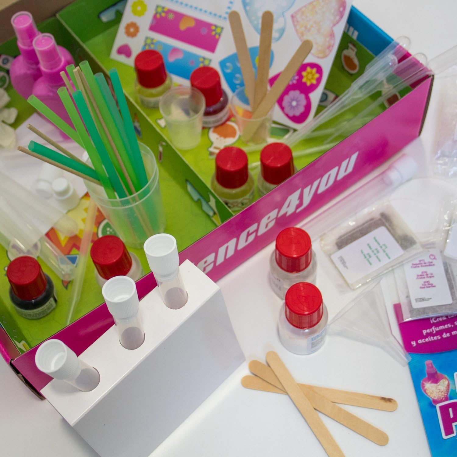 fabrica de perfumes juguete