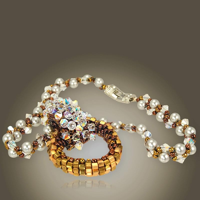 Perfectly Designed NecklaceCrystals and Pearls Necklace