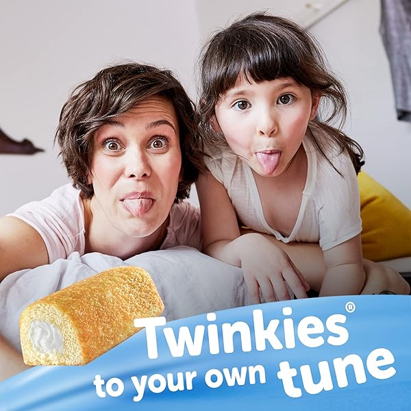 HOSTESS TWINKIES SNACK CAKES, GOLDEN SPONGE CAKE WITH CRÈME FILLING, 13.58 OZ. BOX,10 COUNT