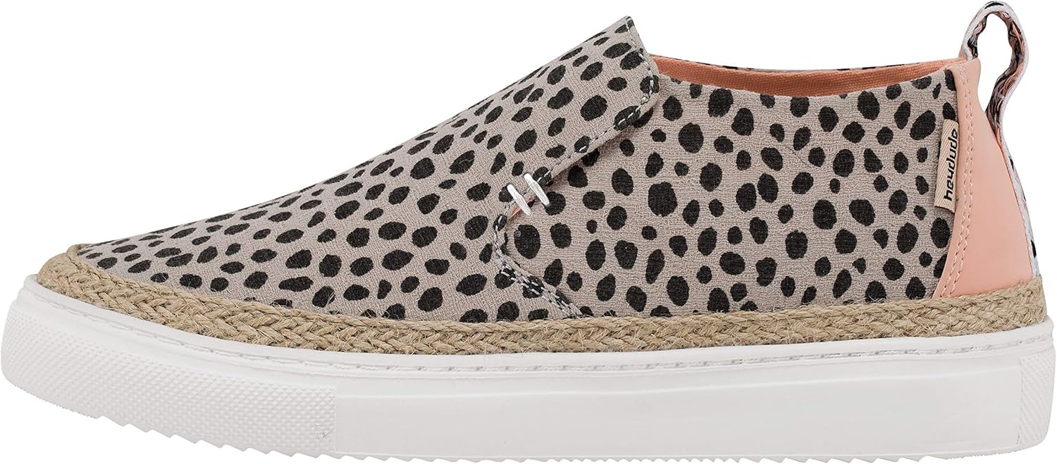Hey Dude Women�s Peyton Cheetah Beige, Size 8 Hey Dude Women�s Peyton Cheetah Beige, Size 8